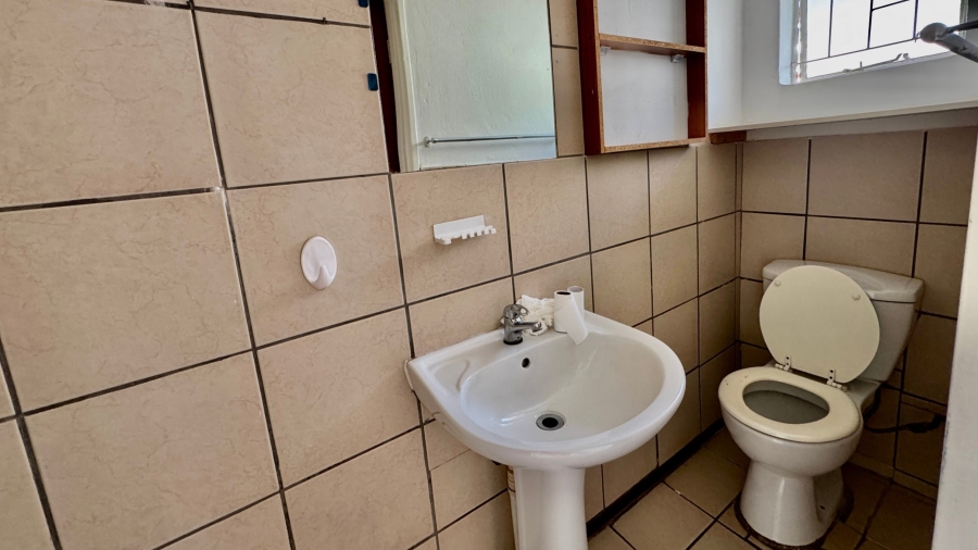 11 Bedroom Property for Sale in Die Bult North West